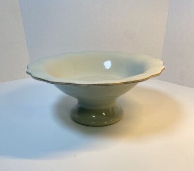 Vintage Green Ceramic Pedestal Bowl Cottage Farm Kitchen Fruit Display 