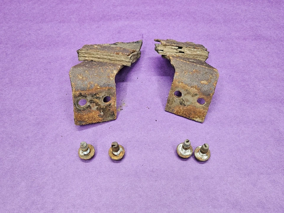 1973 AMC Javelin AMX Exhaust Hangers for Over Rear Axle - Image 4 of 4