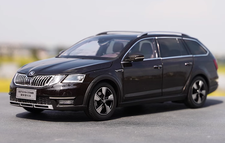 1:18 Scale SKODA OCTAVIA COMBI Brown Diecast Car Model | eBay