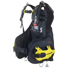 ScubaPro Hydros X Air2 Women's Size M with Yellow Color Kit Installed