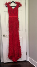 Jovani - Red V-Neck Feathered Evening Dress Size 0 - New with tags