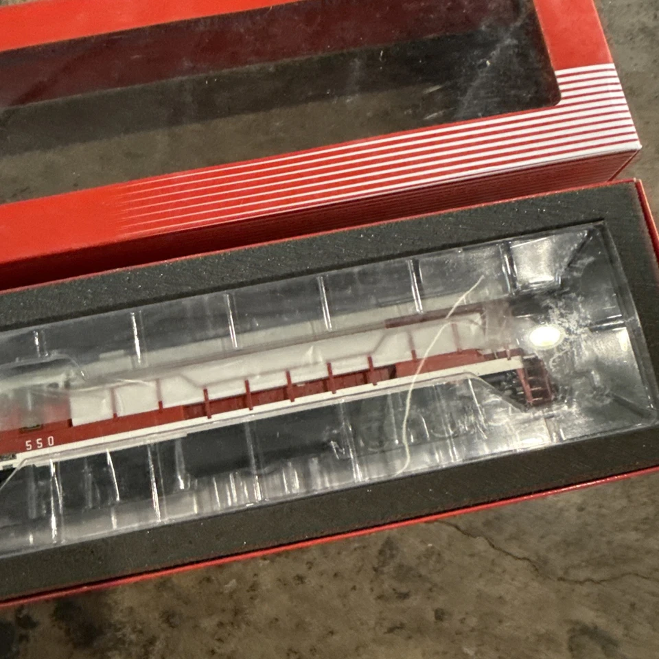 HO Rivarossi CB&Q GE U25C Chicago Burlington Quincy #550 HR2529 Sound NIB - Image 3 of 4