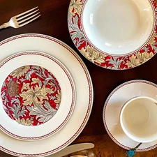 STP Goods Morris Garden Bone China Dinnerware Set of 20 for