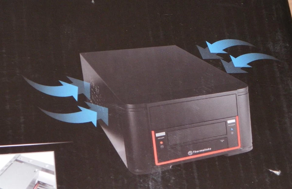 Thermaltake Element Q Mini-ITX Chassis W / 220W Power Supply, schwarz, VL52021N2