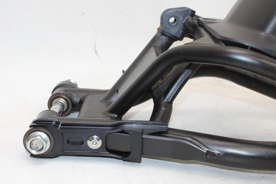 2013 KAWASAKI NINJA 650 EX650 OEM REAR SWINGARM BACK SUSPENSION SWING ARM - Изображение 2 из 4