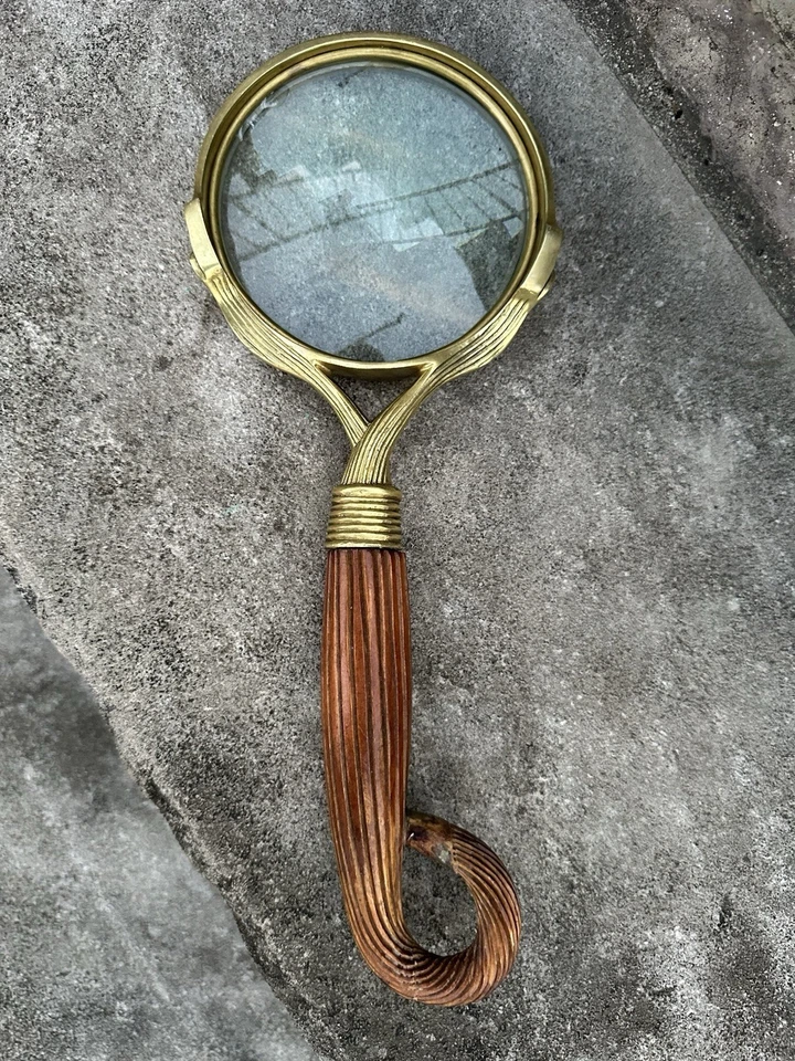 Lupa antigua rara de latón/mango de madera tallada Abisa.Principios de 1900,V.G.C! Foto 2 de 4