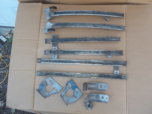 AMD Front Door Glass Roller Assembly Chevrolet Camaro