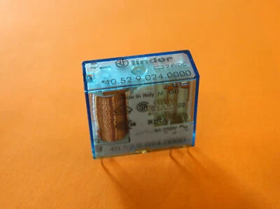 FINDER Onkyo A-8630 Lautsprecher Relais - Speaker Relay