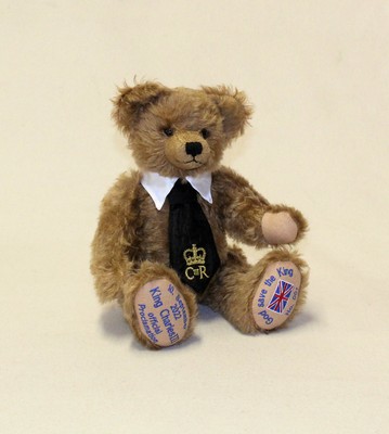 RARITÄT !!! Teddybär King Charles III Proclamation bear 131685 v. Hermann Coburg