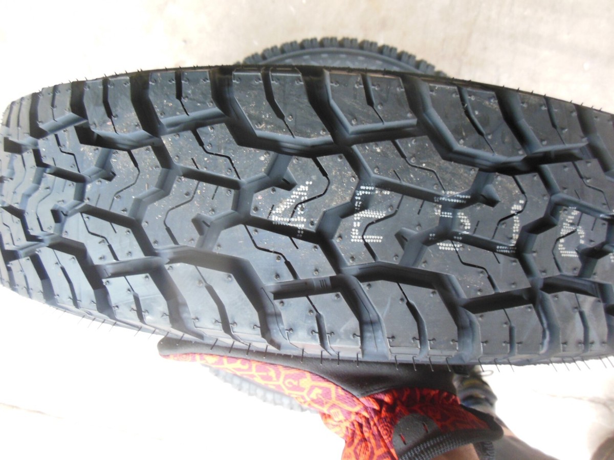 145R14C 6PR 85/83Q
ナンカン FT-9 ホワイトレター
KYOHO シュタイナー FTX
オニキスブラック×リムポリッシュ
14インチ 4.5J 4H100
サマータイヤホイールセット 145R14C 6PR 85/83Q
ナンカン FT-9 ホワイトレター
KYOHO シュタイナー FTX
オニキスブラック×リムポリッシュ
14インチ 4.5J 4H100
サマータイヤホイールセット