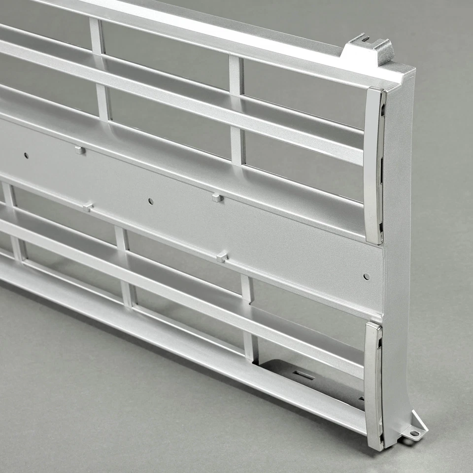 Conjunto de rejilla plateada ABS para Chevrolet C10 R20 Suburban K5 Blazer 1985-1988 Foto 4 de 4