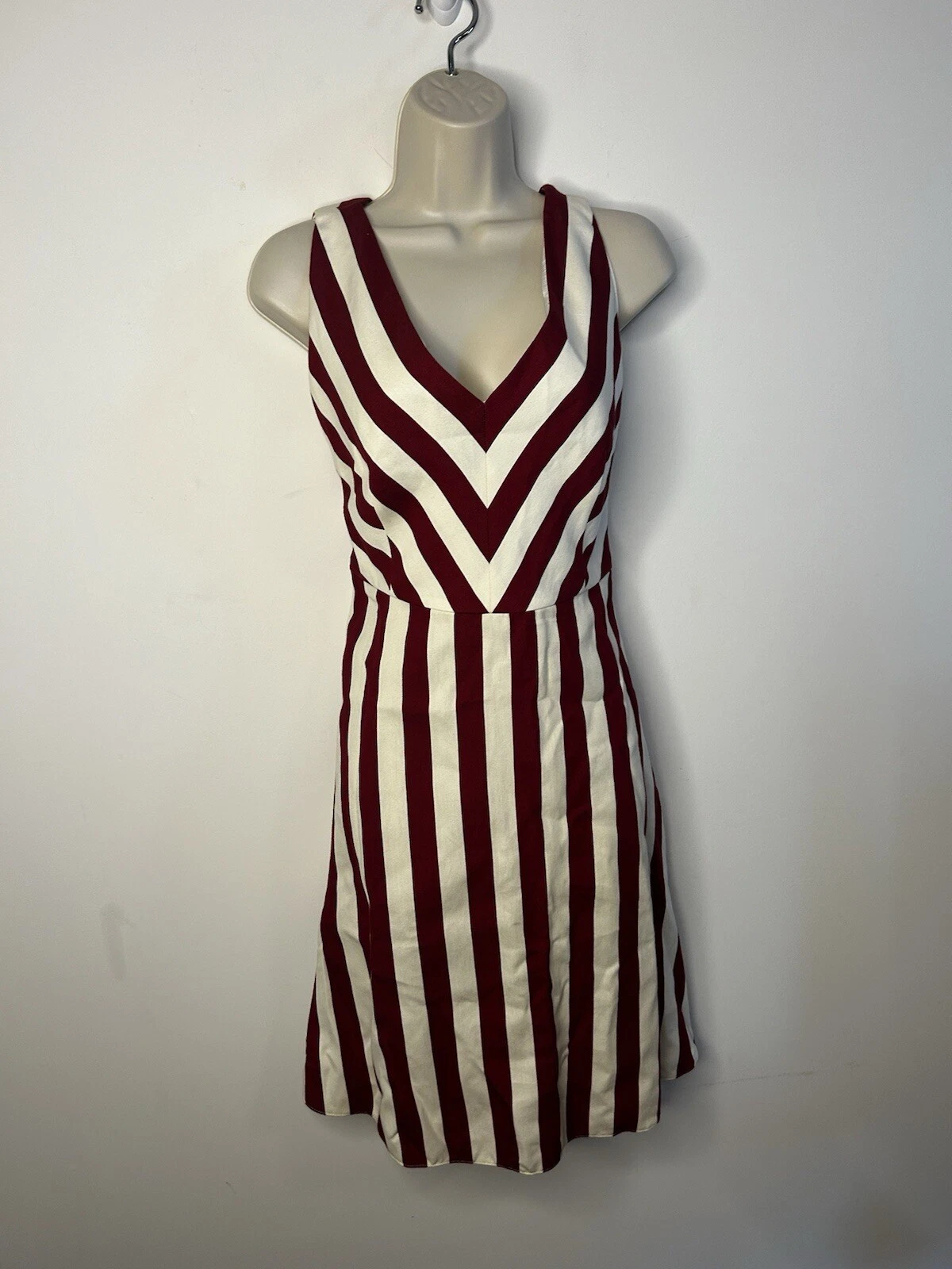 Abito ROSSO Valentino Garavani foderato in cotone linea A taglia 48 US 12