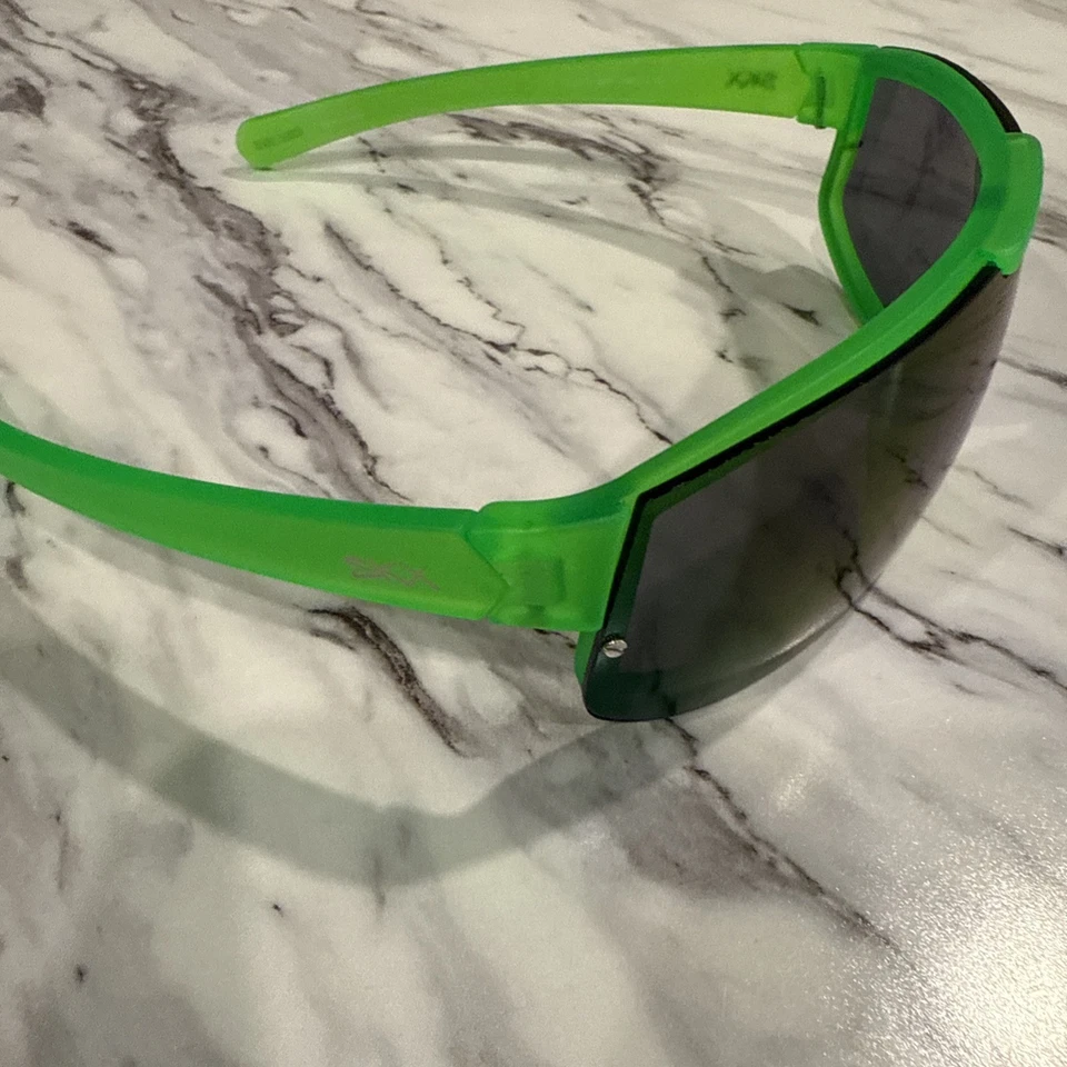 Skechers SKX Green SE9070 93X Unisex Sunglasses 70mm 128-0-125 - Image 2 of 4