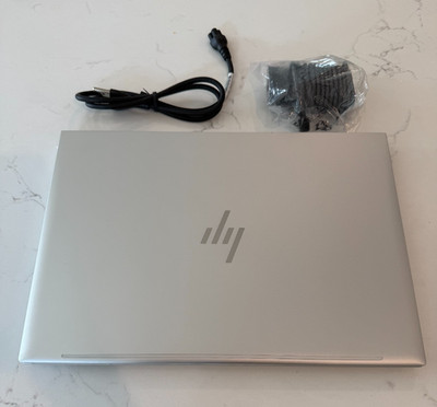 HP EliteBook 860 G11 16'' Intel U7-155H 64GB Ram/1T SSD