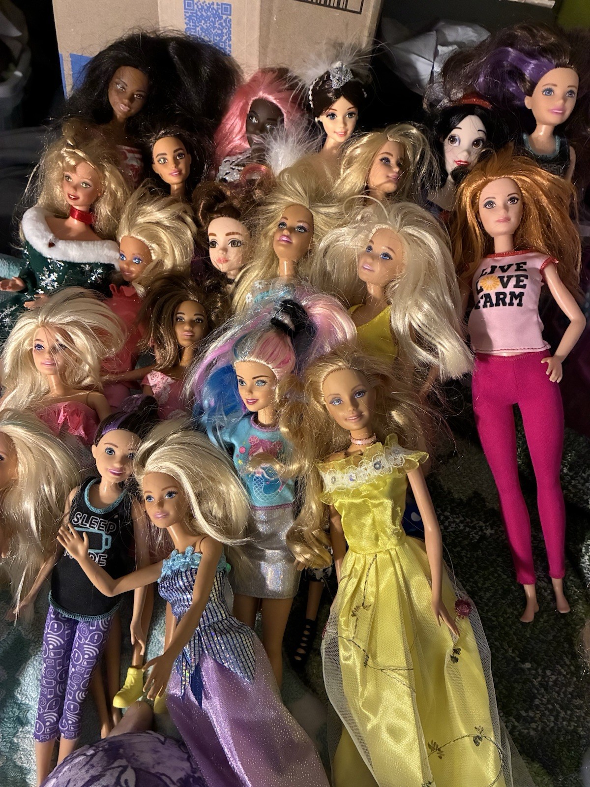 assorted dolls lot