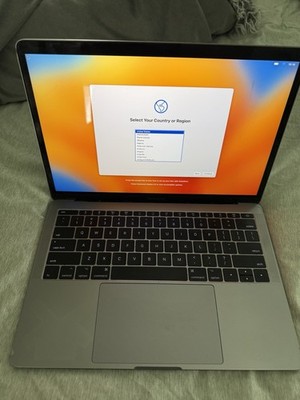 Apple MacBook Pro 13” 2017 i5 8GB RAM 256GB SSD – Fully Working