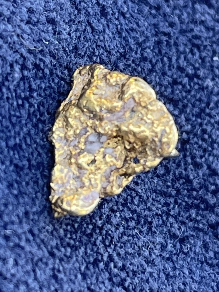 Gold Nugget Tie Pin Found In Arizona/Mohave County 2.2 Grams - Image 2 of 4