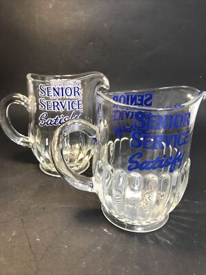 PAAR ALTE SCHWERE GLAS SENIORENSERVICE BEFRIEDIGENDE WERBUNG PUB BAR WASSERKRÜGE