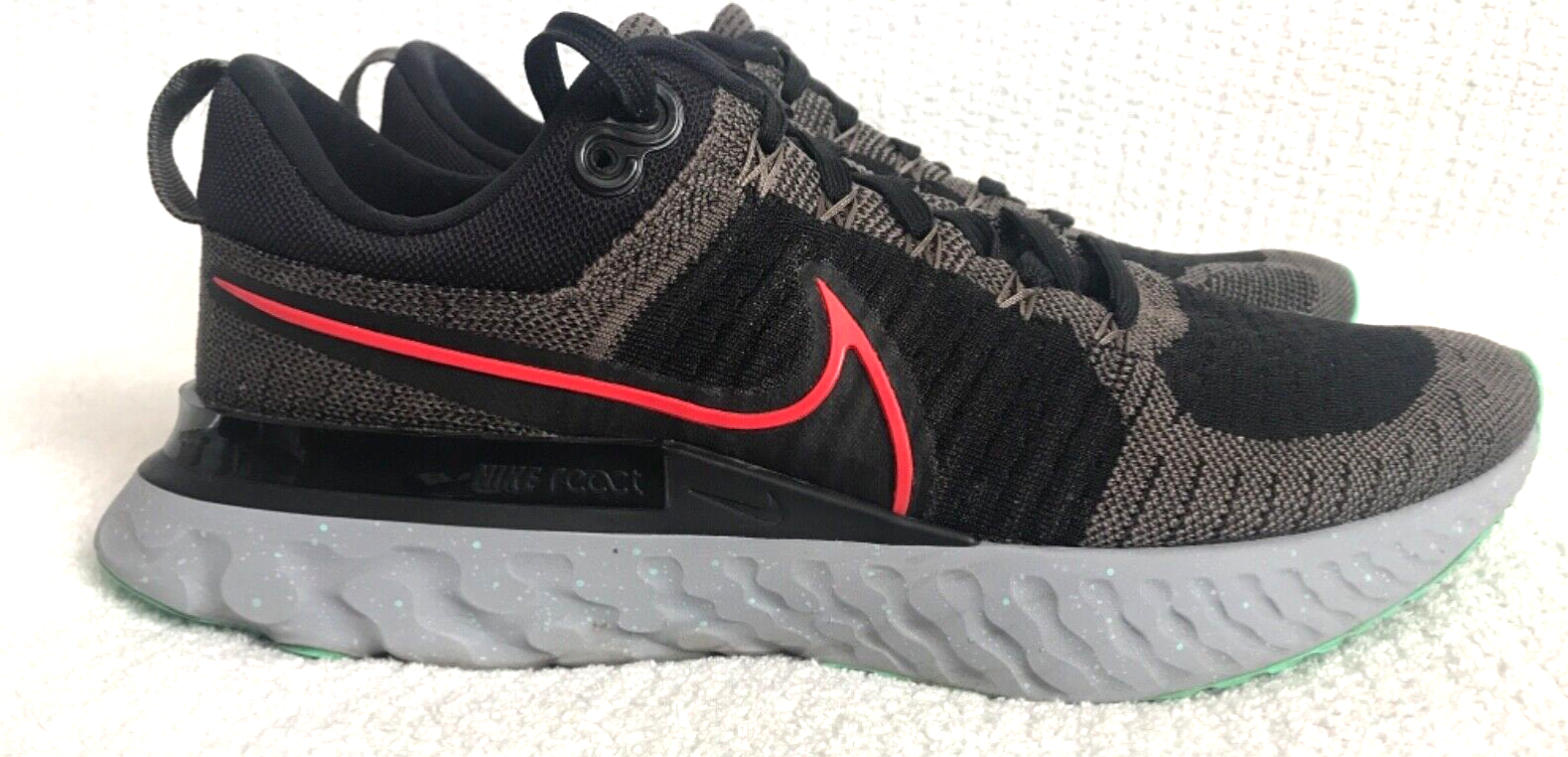 Sneakers Nike Shoes React Infinity Run Flyknit Mens Size 11 CT2357-200-image