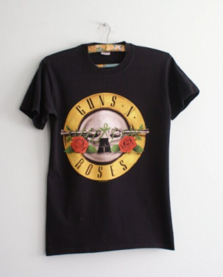GUNS N' ROSES ヴィンテージ 2004 Official Vintage Guns'n'Roses shirt, Yellow Print Guns n
