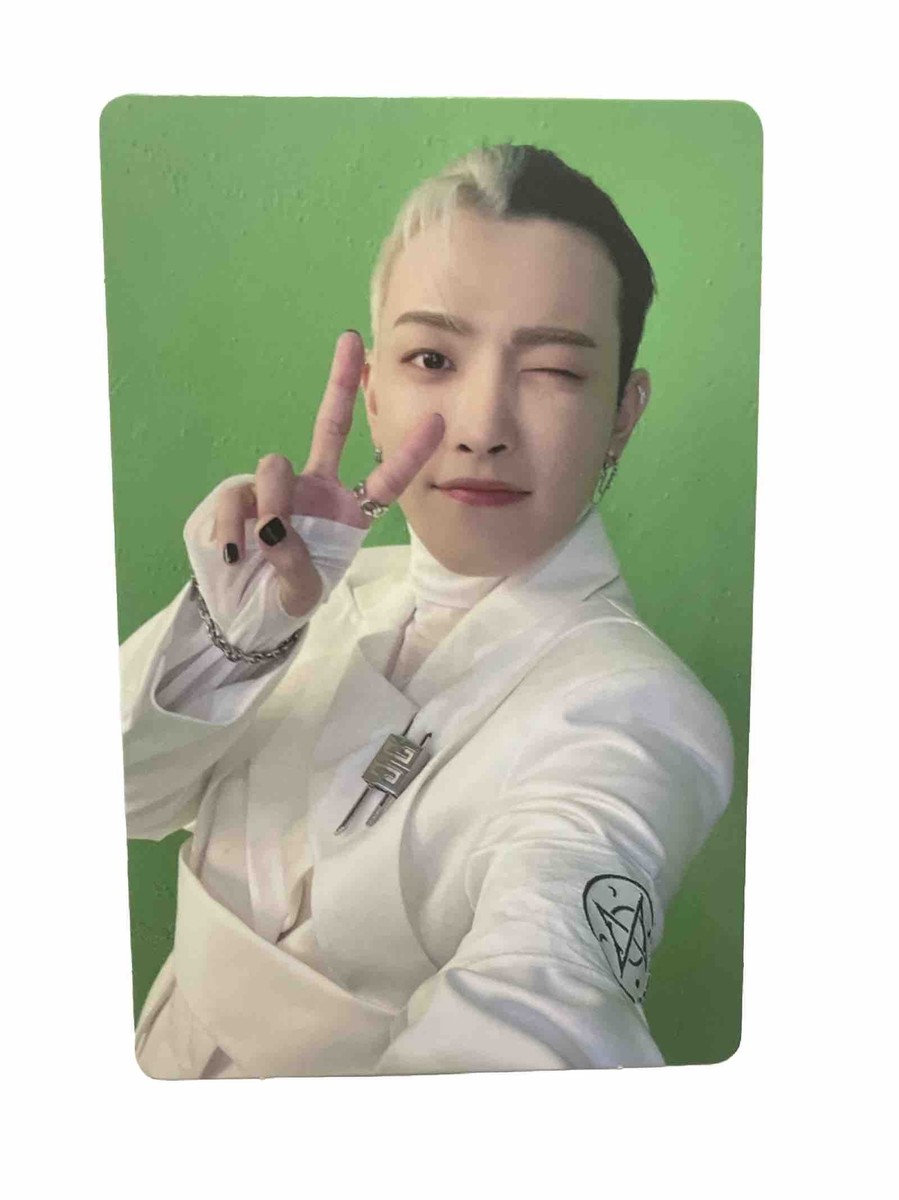 ATEEZ ソウルコン パーカー S242af1fcd8874a5da487fb5c80df2