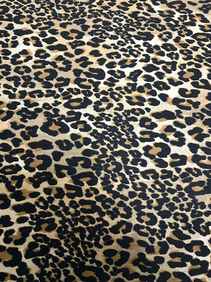 VESTIDO JERSEY ELÁSTICO CREPÉ BUCEO ESTAMPADO LEOPARDO BUENA CALIDAD 3 METROS TELA a Foto 2 de 4