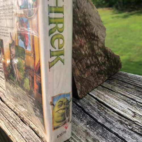 Rare 2000 Sealed White Clamshell Shrek Dreamworks VHS - Picture 7 of 7