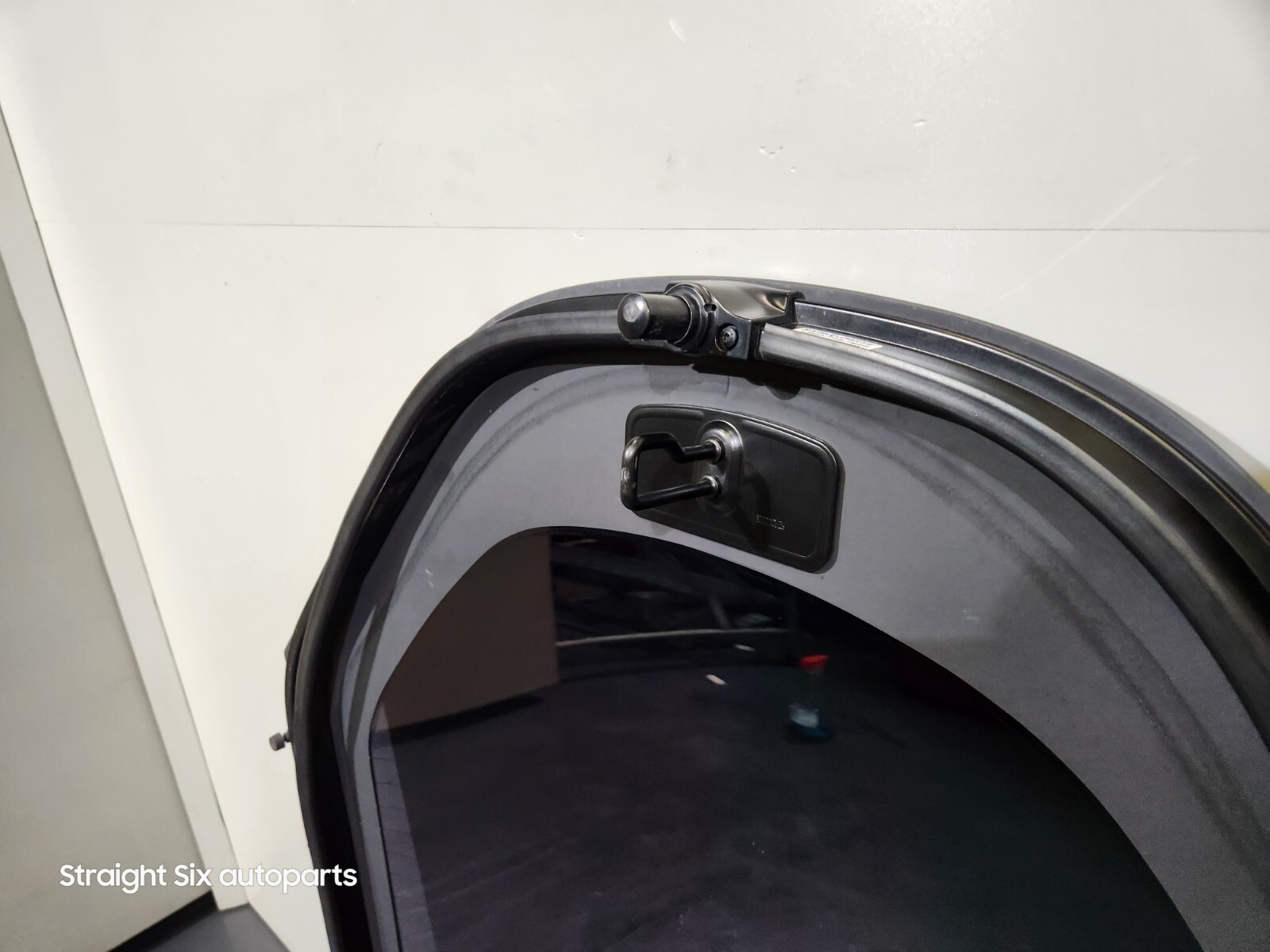 ✅ 14-20 OEM BMW i8 Coupe Rear Window Trunk Lid Hatch Lift Gate Windshield Glass