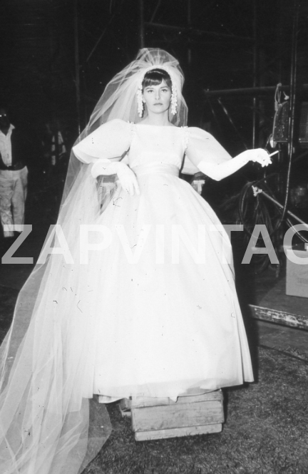 Vtg Black & White Portrait Pinup Edith Head Designer Wedding Dress Photo  #521 | eBay