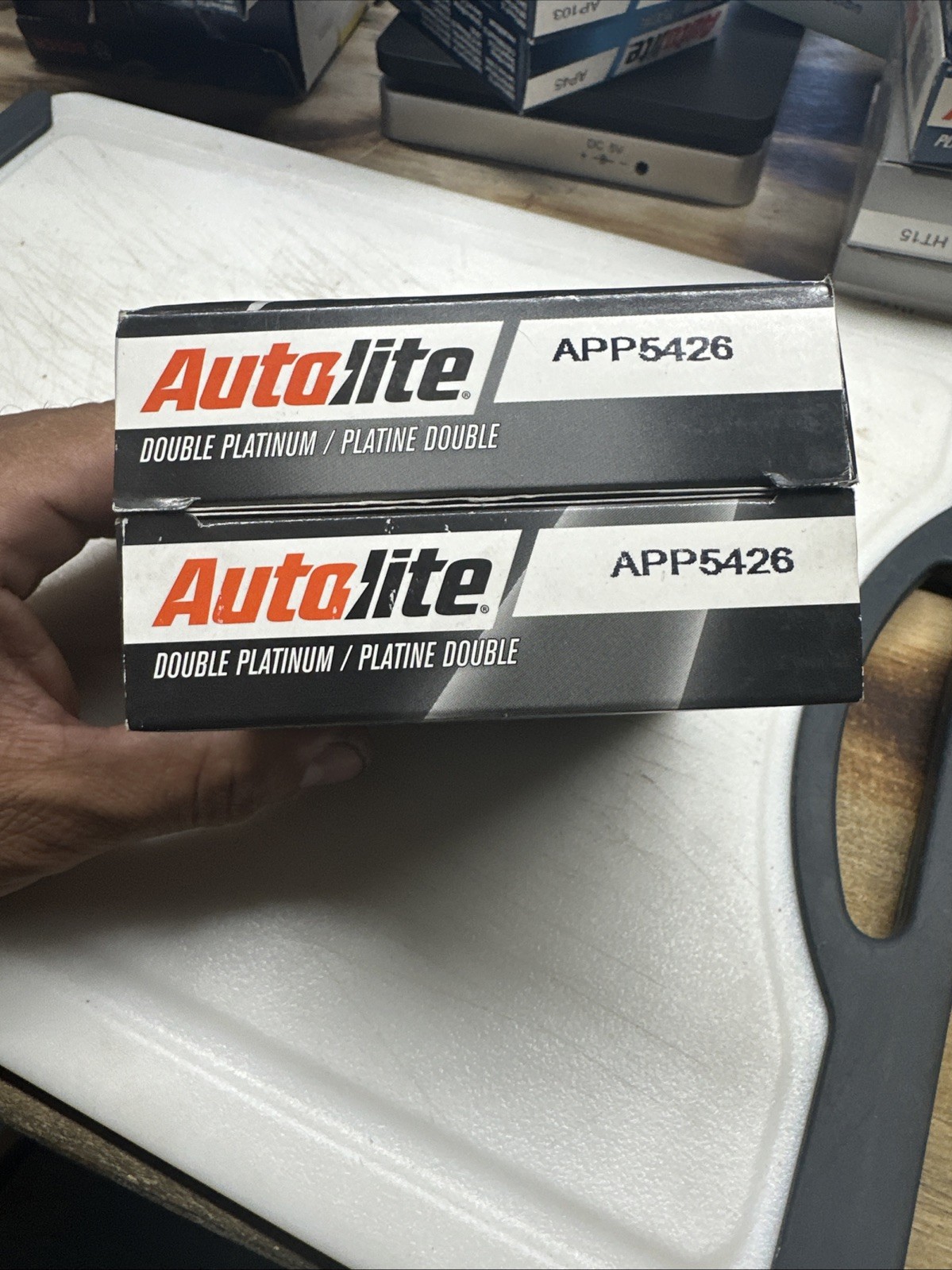 New Genuine AUTOLITE Spark Plug Double Platinum APP5426 8 Spark Plugs