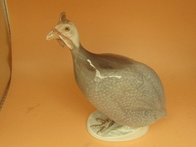 ROYAL COPENHAGEN PERLHUHN 1. QUALITÄT.