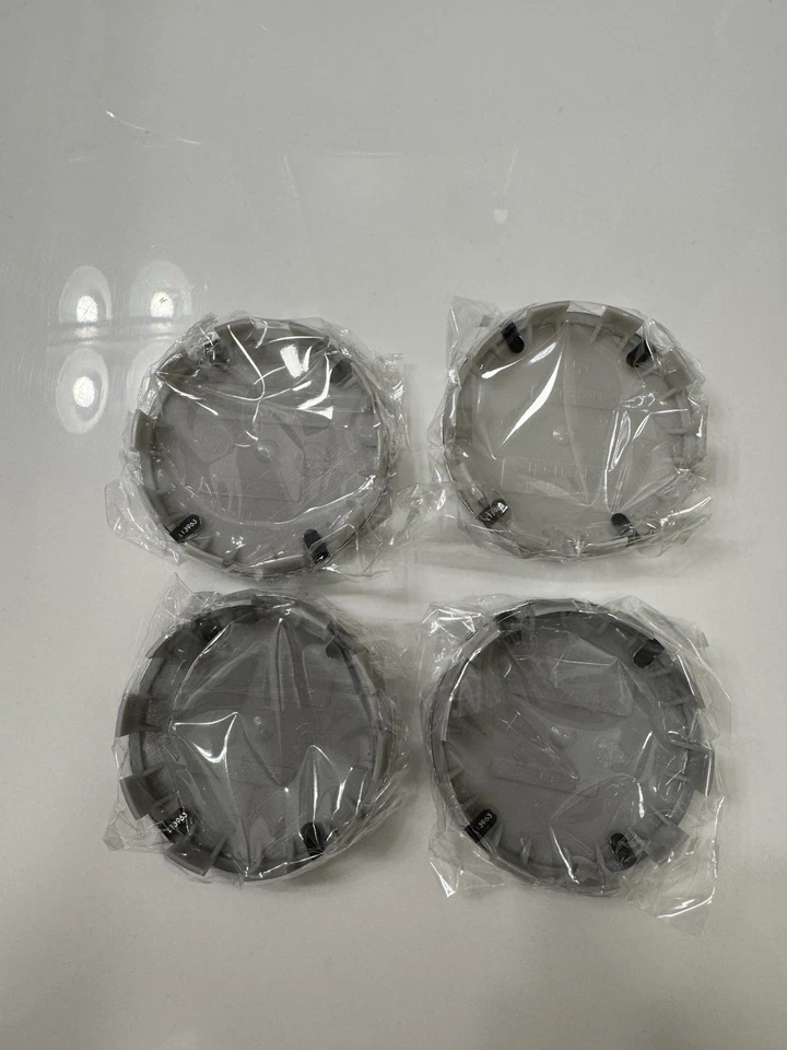 NEW 4PCS For BMW 68mm Wheel Center Hub Caps Logo Badge Emblem Rim Hubcaps Emblem - Image 3 of 4