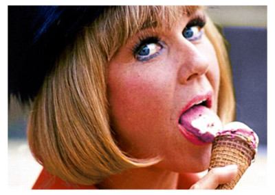 DORIS DAY 5''X7'' PHOTOGRAPH