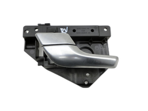 Door Handle shell inner Ri Fr for RHD Range Rover Evoque L538 11-15