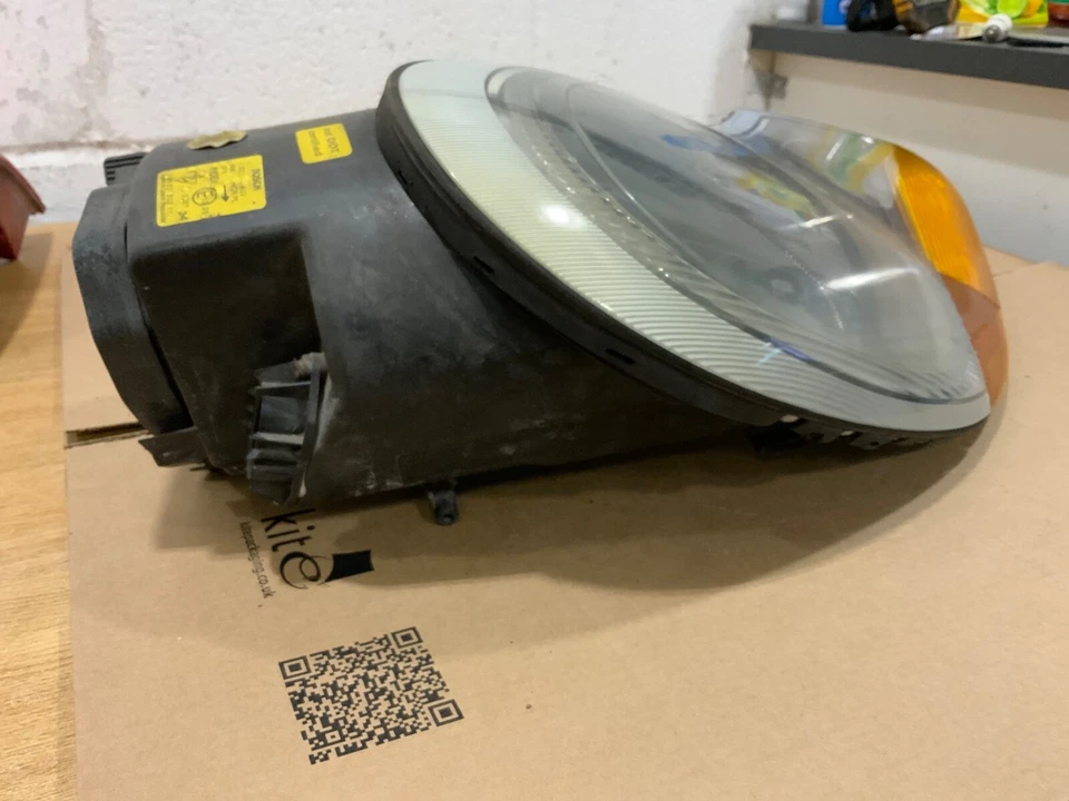 Faro delantero original Bosch Boxster 986 Porsche 911 996 Foto 4 de 4