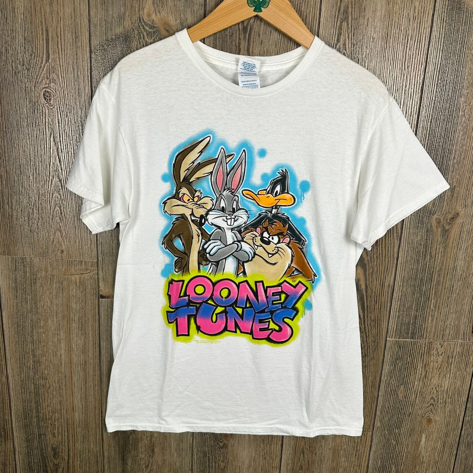Looney Tunes Airbrush T-Shirt with Bugs Bunny Daffy Taz Wile E Coyote White Mens