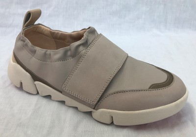 clarks ladies velcro shoes
