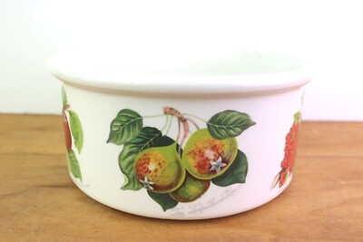 Pomona Portmeirion 7 3/4 '' Round Vegetable Souffle Drum Bowl Mixed Fruit Current