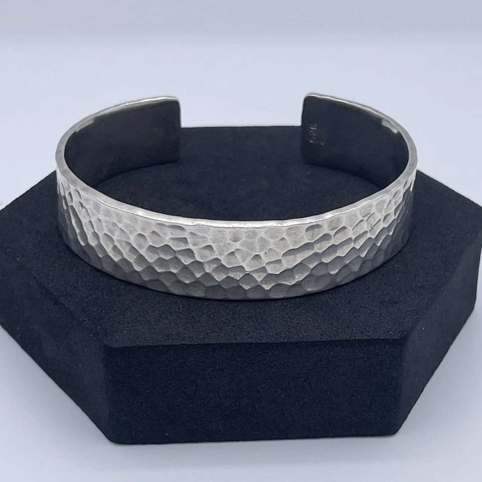 Brazalete de plata esterlina martillado Silpada pesado 925 vintage 6,5 pulgadas Foto 3 de 4