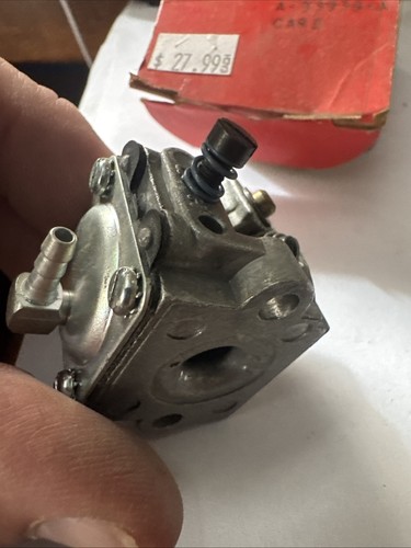 NOS OEM Homelite Vergaser A-93938-A schneller kostenloser Versand - Bild 7 von 8