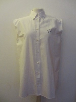 edle Bluse von Prada in weiß in der ital. Größe 44 (DE: 40) top Zustand!