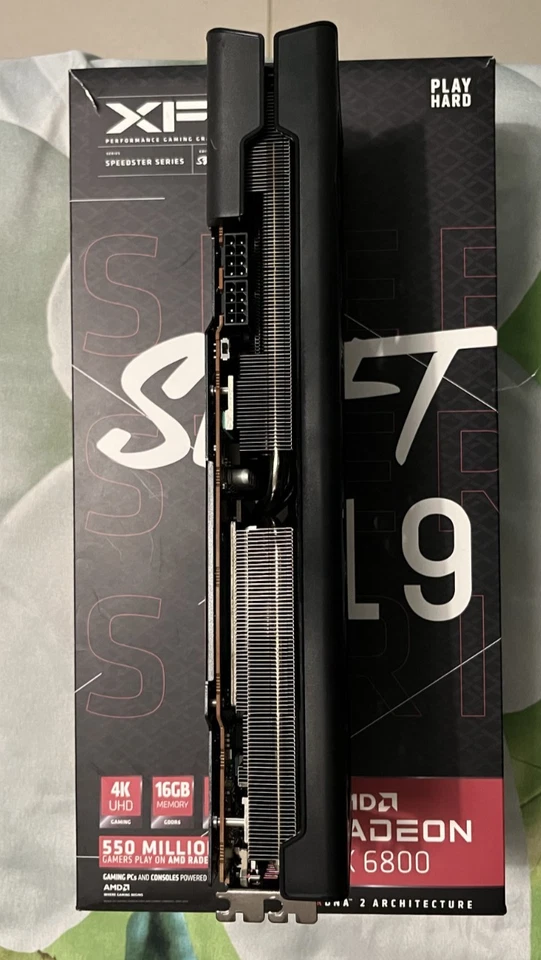 AMD Radeon RX6800 XFX SWFT 319 16GB VRAM GDDR6 RDNA 2 Scheda Video GPU - Immagine 3 di 4