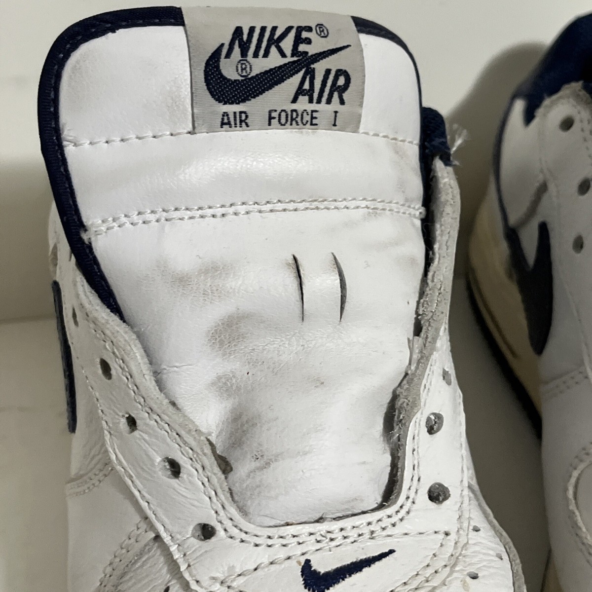 Nike Air Force 1 2002 Original Retro QS Size 6Y Youth, White Navy