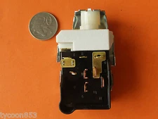 HEADLIGHT SWITCH  SUIT HOLDEN HD HR HK HT HG HQ HJ HX HZ WB LC - UC  