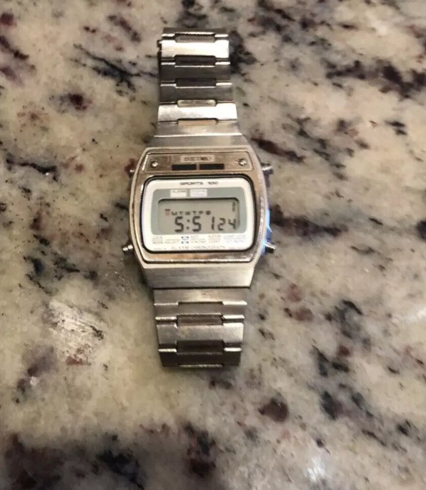 Seiko sports 100 sales alarm chronograph