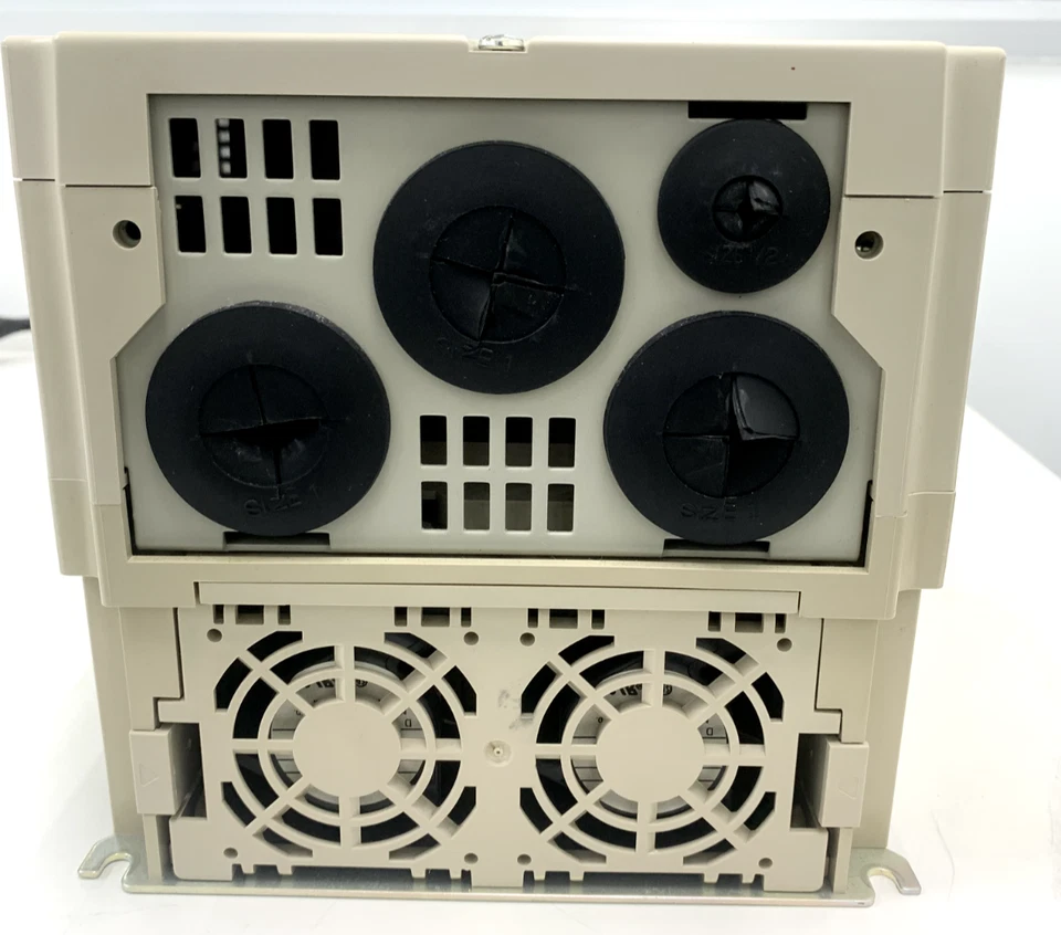 YASKAWA CIMR-V7BC25P5 9.5KVA 5.5KW INVERTER, Good Condition - Image 3 of 4