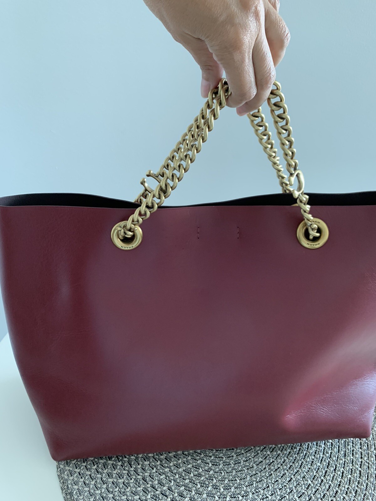 COACH Deep Red Smooth Leather Signature Chain Central… - Gem