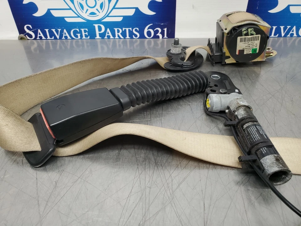 2005 Bmw 645ci E63 OEM bege creme passageiro dianteiro direito cinto de segurança e fivela 123k - Imagem 3 de 4