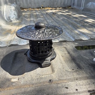 Vintage Japanese Style Cast Iron Pagoda Garden Lantern Light Candle Holder