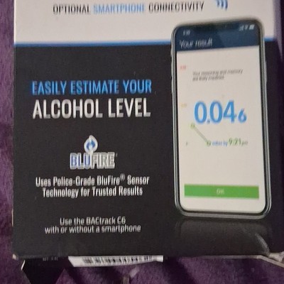 BACtrack C6 Electronic Breathalyzer BluFire Sensor Keychain Smartphone
